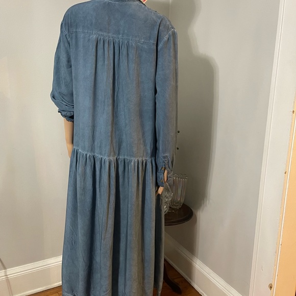 Anthropologie Maxi Dress - Picture 2 of 2